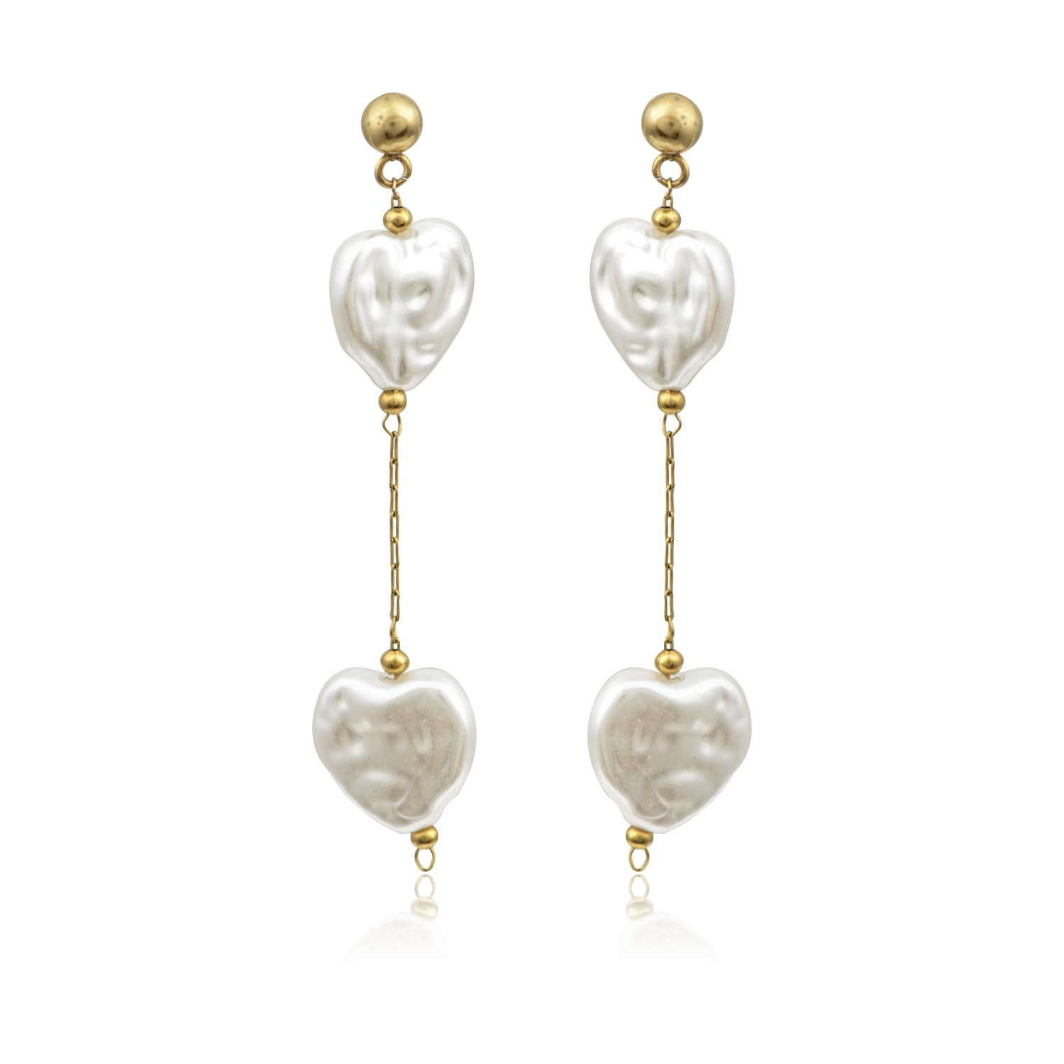 σκουλαρίκια επιχρυσωμένα με πέρλα σε σχήμα καρδιάς